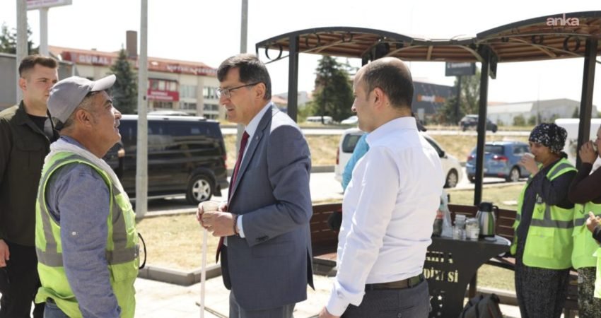 Kütahya Belediye Başkanı Eyüp Kahveci, kentin farklı noktalarında sürdürülen çalışmaları