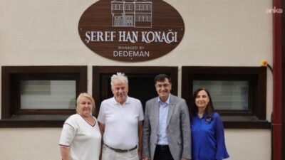 Kütahya Belediye Başkanı Eyüp Kahveci, tarihi Germiyan Sokak'ta bulunan sivil