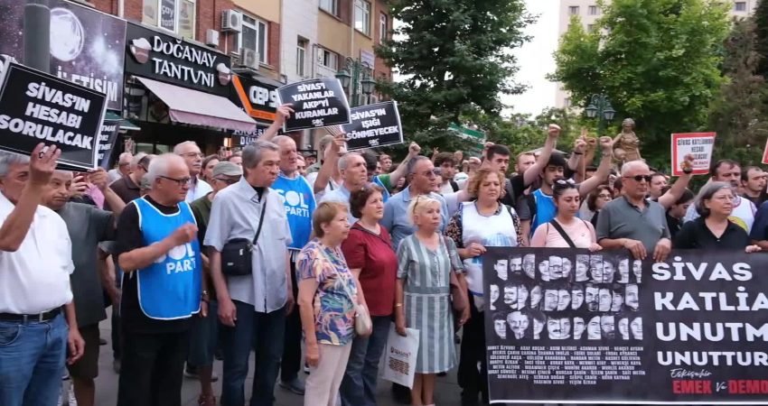 Eskişehir Emek ve Demokrasi Platformu, Madımak Katliamı’nın 33’üncü yıl dönümünde
