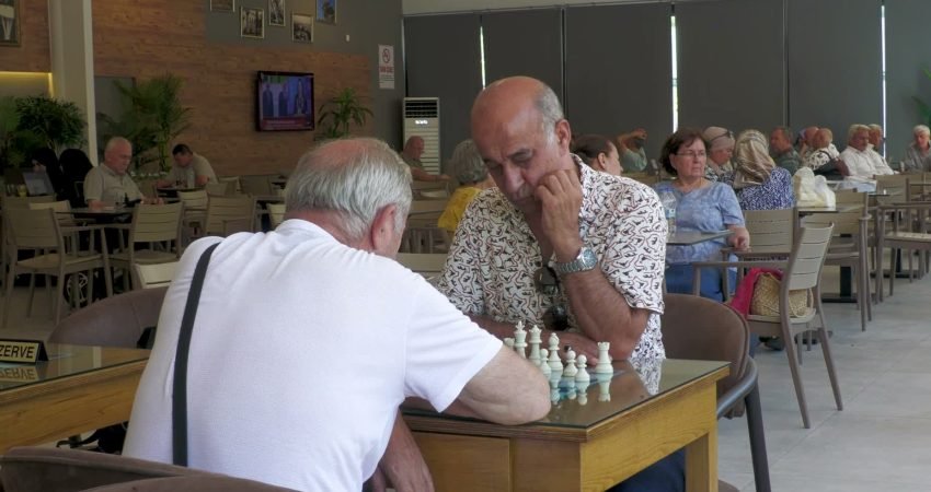 Manisa Büyükşehir Belediyesi tarafından Şehzadeler ilçesindeki Hakkı İplikçi Parkı içerisinde