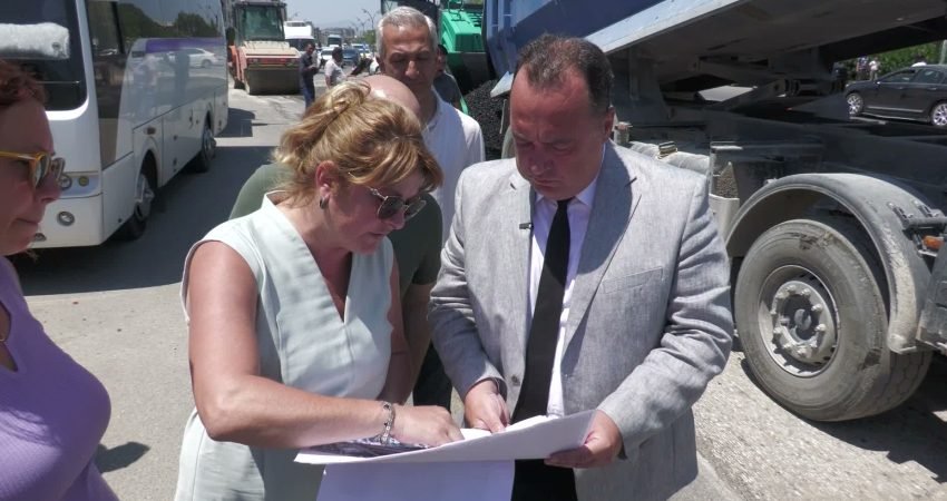 Manisa Büyükşehir Belediyesi, kent trafiğini rahatlatmak ve ulaşımı daha güvenli