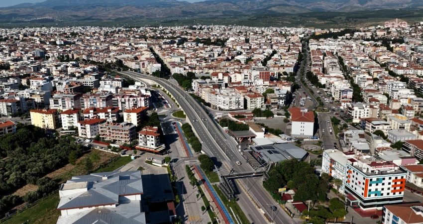 Manisa Büyükşehir Belediyesi, kent ulaşımını rahatlatmak amacıyla iki önemli kavşak