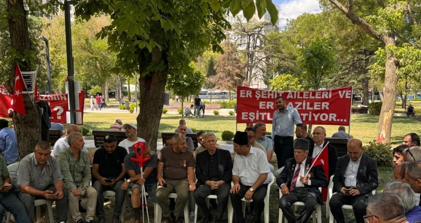 Ankara Büyükşehir Belediye Başkanı Mansur Yavaş, Güvenpark’ta eşit özlük hakları