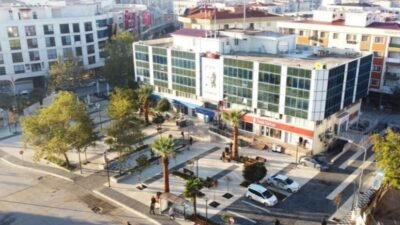 Menderes Belediyesi, yaz aylarında sahil bölgesinde artan nüfus nedeniyle oluşan