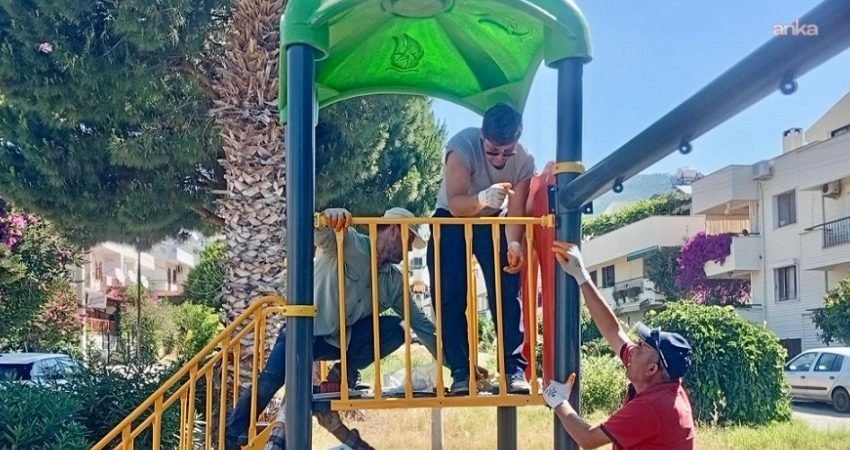 Menderes Belediyesi, sahil bölgesinde yer alan 3 parkta oyun gruplarını