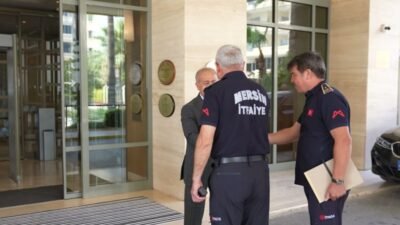 Mersin Büyükşehir Belediyesi İtfaiye Dairesi Başkanlığı, kentte yangın güvenliğini artırmaya