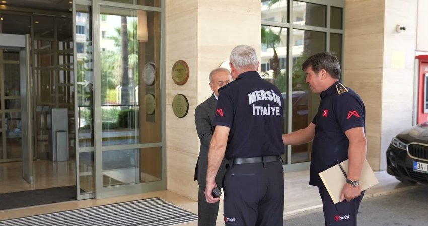 Mersin Büyükşehir Belediyesi İtfaiye Dairesi Başkanlığı, kentte yangın güvenliğini artırmaya