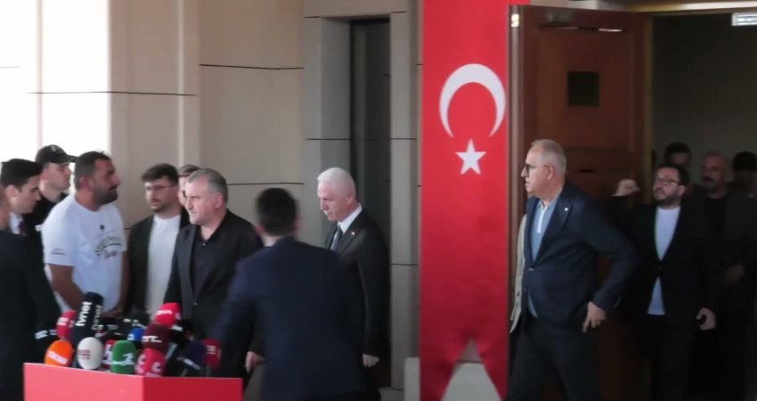 2026 FIVB Milletler Ligi'nde şampiyonluğa ulaşan A Milli Kadın Voleybol