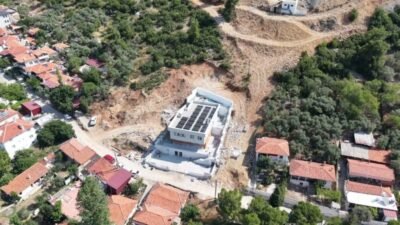 Muğla Büyükşehir Belediyesi, Ula ilçesi Ayazkıyı Mahallesi’nde yapımını sürdürdüğü Gündüz