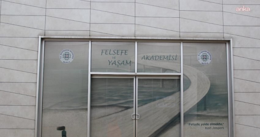 Muğla Büyükşehir Belediyesi’nin "Felsefe ve Yaşam Akademisi" projesi, dünyanın en