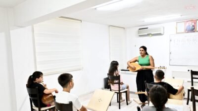 Muratpaşa Belediyesi’nin Değirmenönü Kurs Merkezi’nde düzenlediği yaz dönemi sanat ve