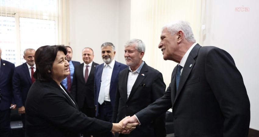 İYİ Parti Genel Başkanı Müsavat Dervişoğlu, Yunanistan’ın Gümülcine kentinde Batı