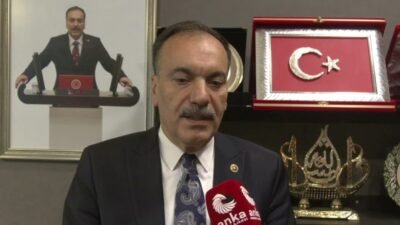 Ahmet Davutoğlu’nun feshetme kararı alındığını açıkladığı Gelecek Partisi’nin Genel Başkan