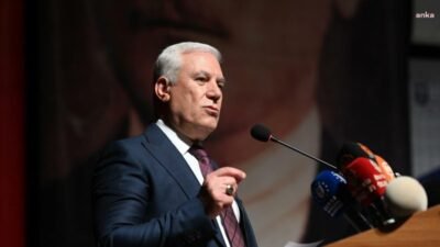 Tutuklanmasının ardından Bursa Büyükşehir Belediye Başkanlığı görevinden uzaklaştırılan Mustafa Bozbey,