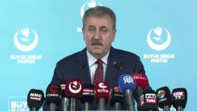 Büyük Birlik Partisi (BBP) Genel Başkanı Mustafa Destici, BBP Kurucu Genel