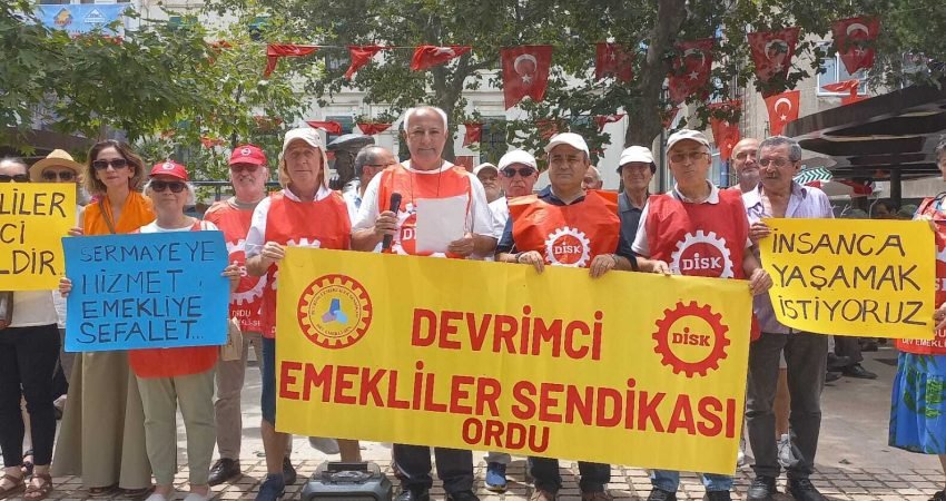 Devrimci Emekliler Sendikası Ordu Şube Başkanı Cengiz Özyurt, Türkiye’nin derinleşen