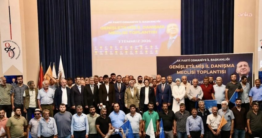 Gelecek Partisi Osmaniye Kurucu İl Başkanı Mustafa Saygılı, beraberindeki yaklaşık