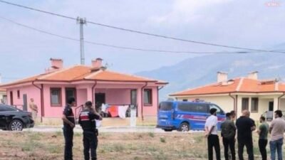 Osmaniye merkeze bağlı Dervişli köyünde dünür olan iki aile arasında