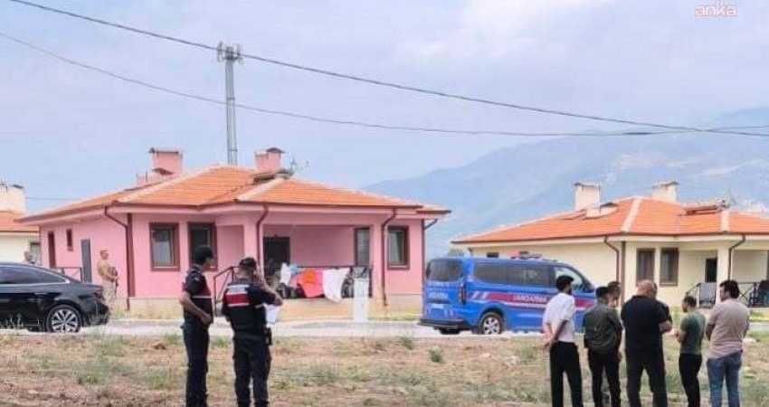 Osmaniye merkeze bağlı Dervişli köyünde dünür olan iki aile arasında