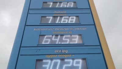 Akaryakıta gelen 3 lira 10 kuruşluk zamma Osmaniyeli çiftçiler tepki