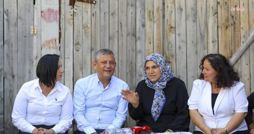CHP Grup Başkanı Özgür Özel, iktidara gelmeleri halinde vatandaşlık temel