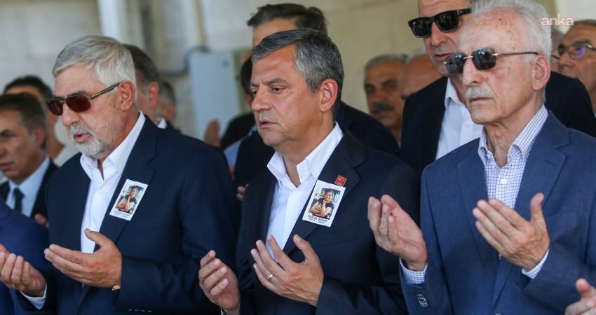 CHP Grup Başkanı Özgür Özel, partinin önceki dönem genel başkan