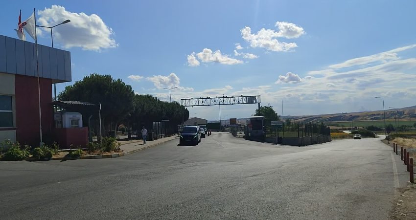 Özgür Özel, Silivri’deki Marmara Kapalı Cezaevi’nde tutuklu bulunan CHP’nin cumhurbaşkanı