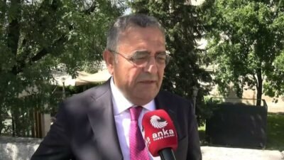 CHP Grup Başkanı Özgür Özel, partisinin haftalık grup toplantısında, yeni