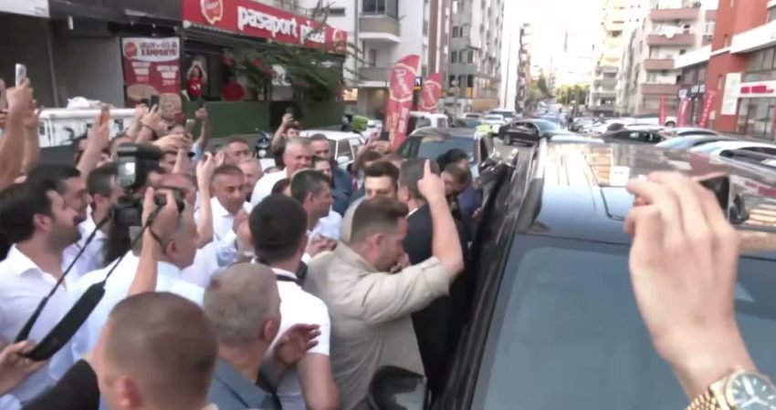 CHP Grup Başkanı Özgür Özel, "Kimse korkmasın asla. Ne acele