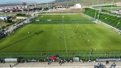 Palandöken Yüksek İrtifa Kamp Merkezi, yeni sezon öncesinde futbol kulüplerinin