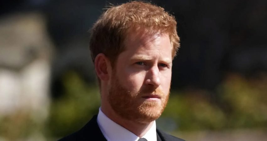 Prens Harry, Elton John, Elizabeth Hurley ve diğer tanınmış isimler,