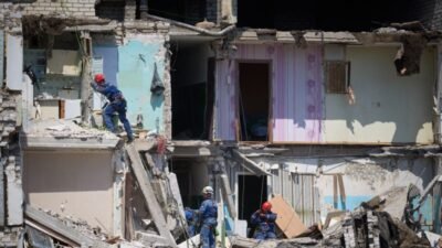 Rusya'nın Ukrayna'nın başkenti Kiev'e düzenlediği füze ve İHA saldırısında 9 kişi