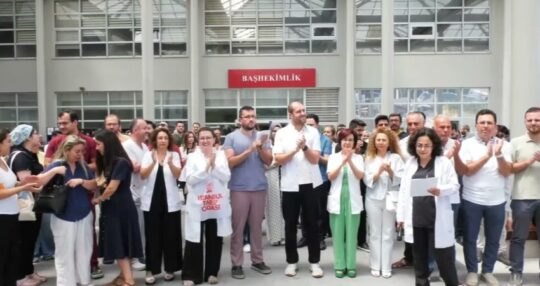Sağlık meslek örgütleri son dönemde hekimlere yönelik gözaltı ve tutuklama