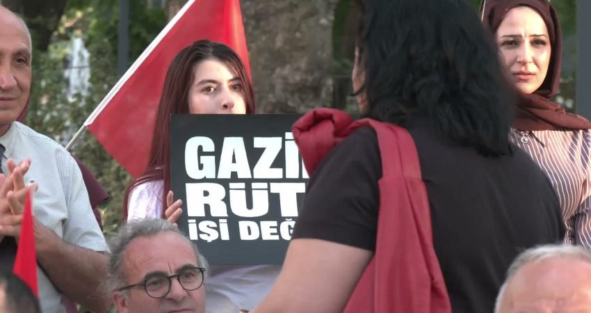 Er gazi ve er şehit ailelerinin Güvenpark'ta sürdürdüğü eylem 17'inci