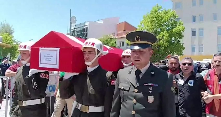 Pençe-Kilit Harekâtı bölgesinde askeri aracın kaza yapması sonucu yaralanan ve tedavi