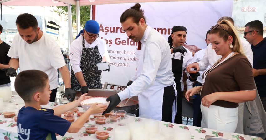 Şehzadeler Belediyesi, Bedesten ve 15 Temmuz Demokrasi Meydanı’nda kurduğu stantlarda