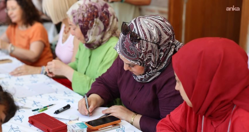 Şehzadeler Belediyesi tarafından tarihi Kurşunlu Han'da düzenlenen "Atölye Günleri" kapsamında