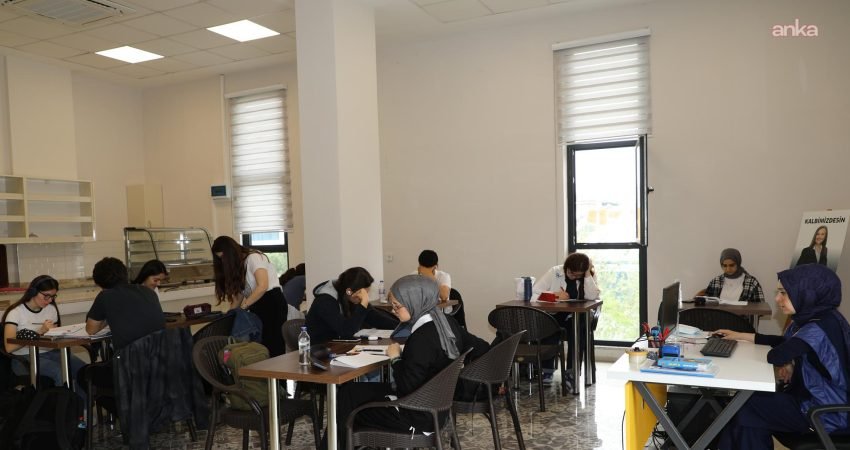Şehzadeler Belediyesi, Yükseköğretim Kurumları Sınavı’na hazırlanan öğrenciler için ücretsiz bireysel