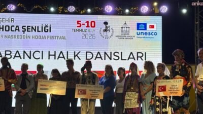 Selçuk Belediyesi Halk Oyunları Ekibi, Akşehir Belediyesi tarafından bu yıl