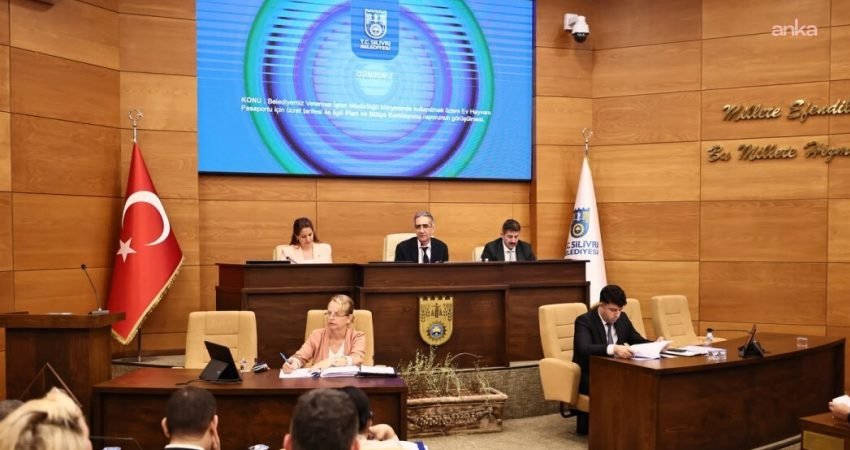 Silivri Belediye Meclisi'nin temmuz ayı ikinci oturumunda, veteriner hizmetlerinden imar
