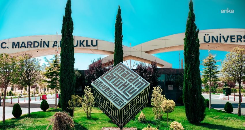 Suriye Cumhurbaşkanı Ahmed Şara'nın açıkladığı 70 kişilik Halk Meclisi listesinde,
