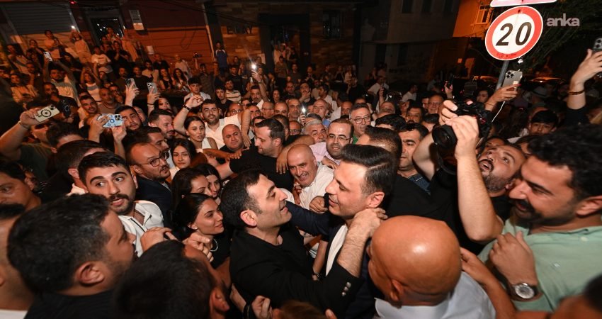 Tahliye edilen İnan Güney, cezaevinden çıktıktan sonra ilk olarak babasının