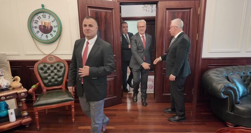 Türkiye Amatör Spor Kulüpleri Konfederasyonu’nun (TASKK) Yozgat’ta düzenlediği bölge toplantısında