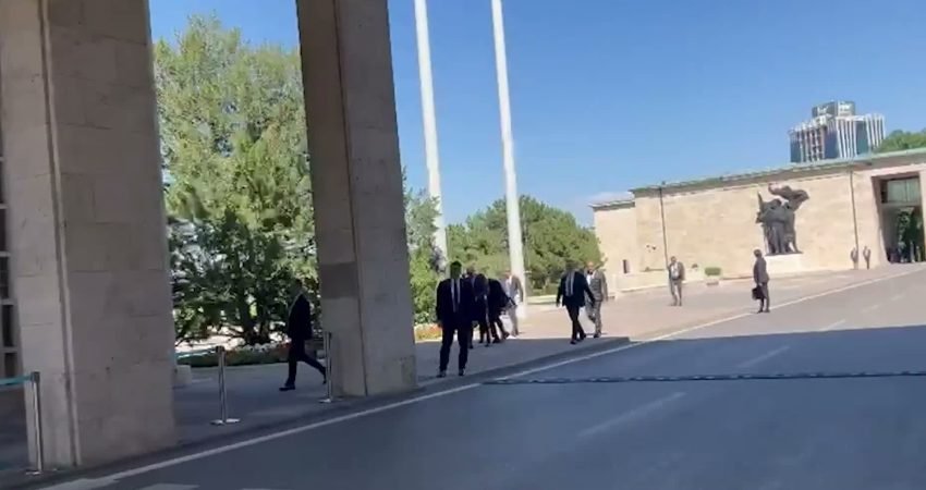 TBMM Başkanı Numan Kurtulmuş, "Terörsüz Türkiye" süreci kapsamında CHP Genel