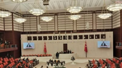 TBMM Genel Kurulu'nda Uzman Erbaş Kanunu ile Bazı Kanunlarda Değişiklik
