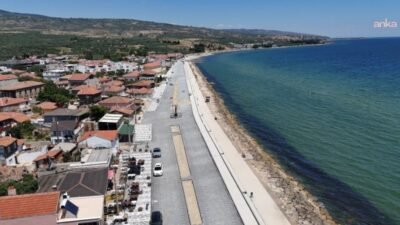 Tekirdağ Büyükşehir Belediyesi, Şarköy Eriklice Sahil Yolu'nu baştan sona yenileyerek