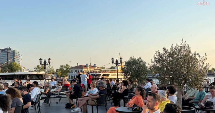 Yaz akşamlarının vazgeçilmez buluşmalarından biri haline gelen “Terasta Caz” konserleri,