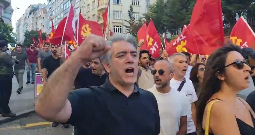 TKP'nin çağrısıyla Ankara, İstanbul, İzmir, Adana, Samsun ve Çanakkale’de yurttaşlar