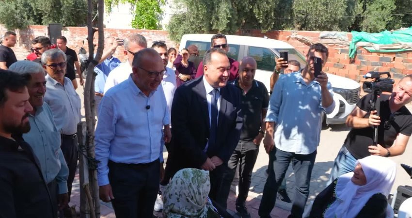 Turgutlu Belediye Başkanı Çetin Akın, İstasyonaltı Mahallesi’ne kazandırılan Tandır Evi’nde