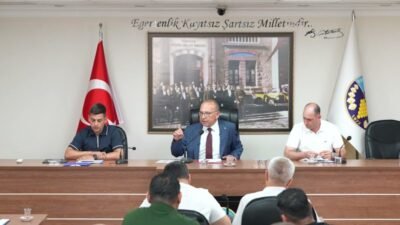 Turgutlu Belediye Başkanı Çetin Akın, ilçe genelinde sürdürülen altyapı çalışmalarının